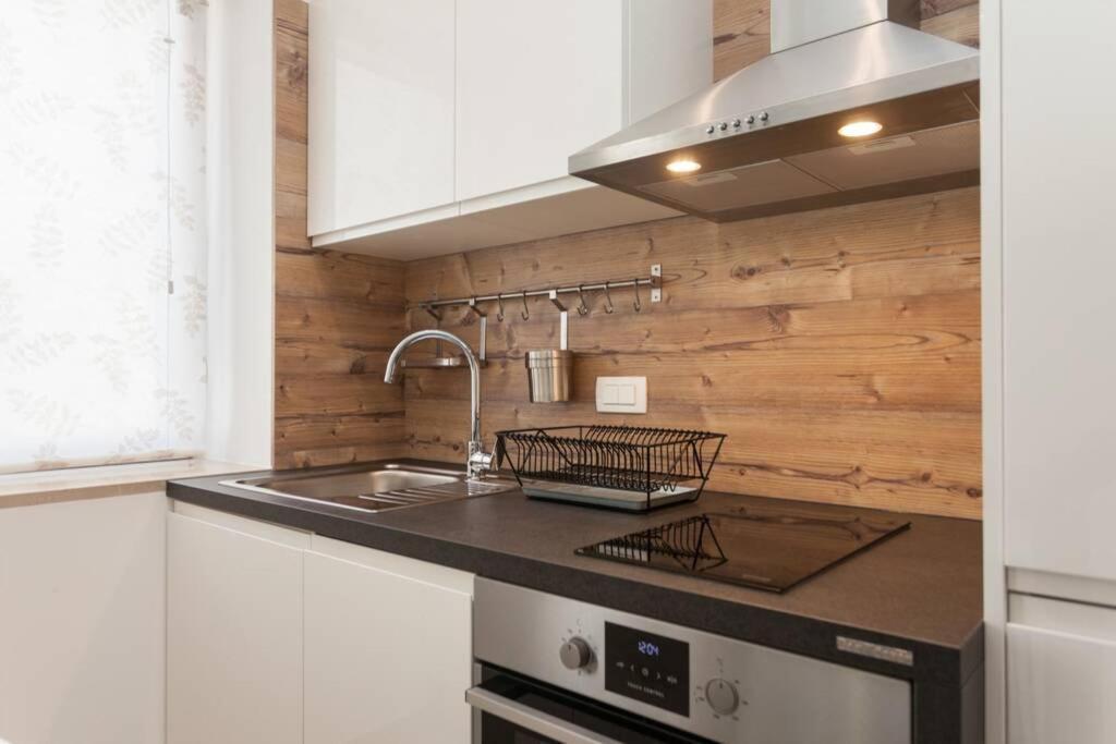 Appartement Apartman Luna à Pula Extérieur photo