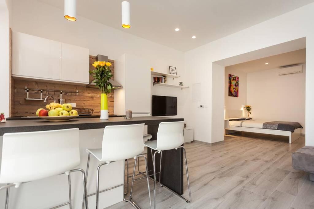 Appartement Apartman Luna à Pula Extérieur photo